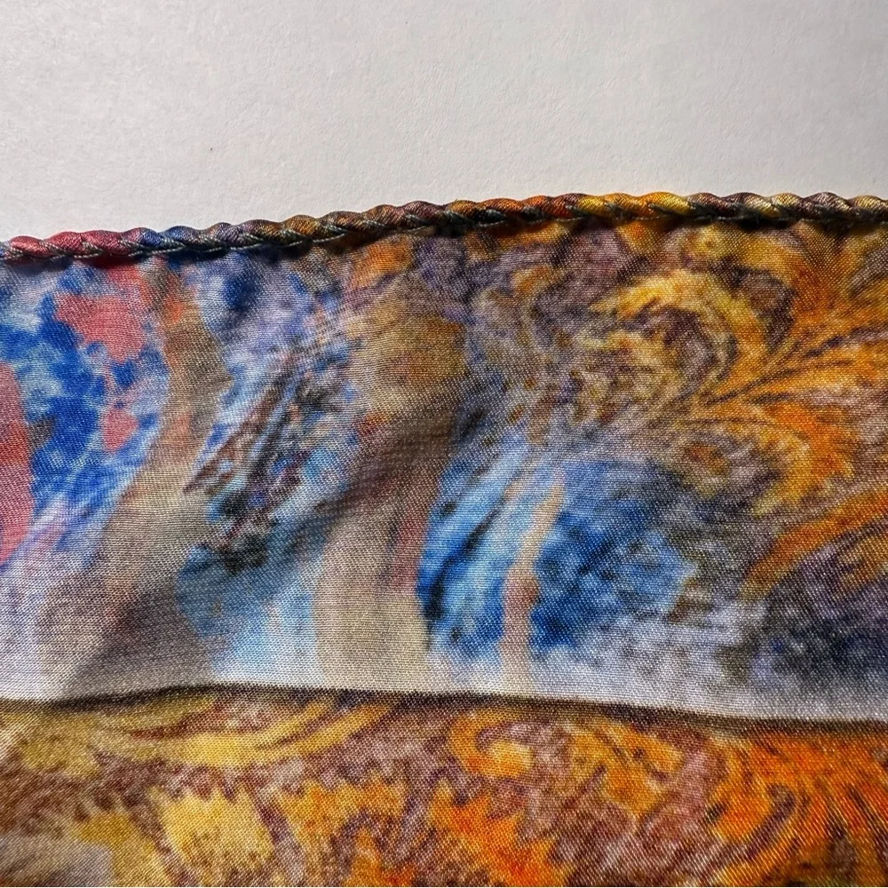 LAURA BIAGIOTTI SCARF LARGE SQUARE ORANGE MULTICOLOR FLORAL SILK?